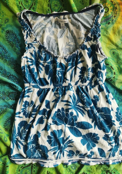 Gently used American Egale summer tank size SM - Picture 1 of 1